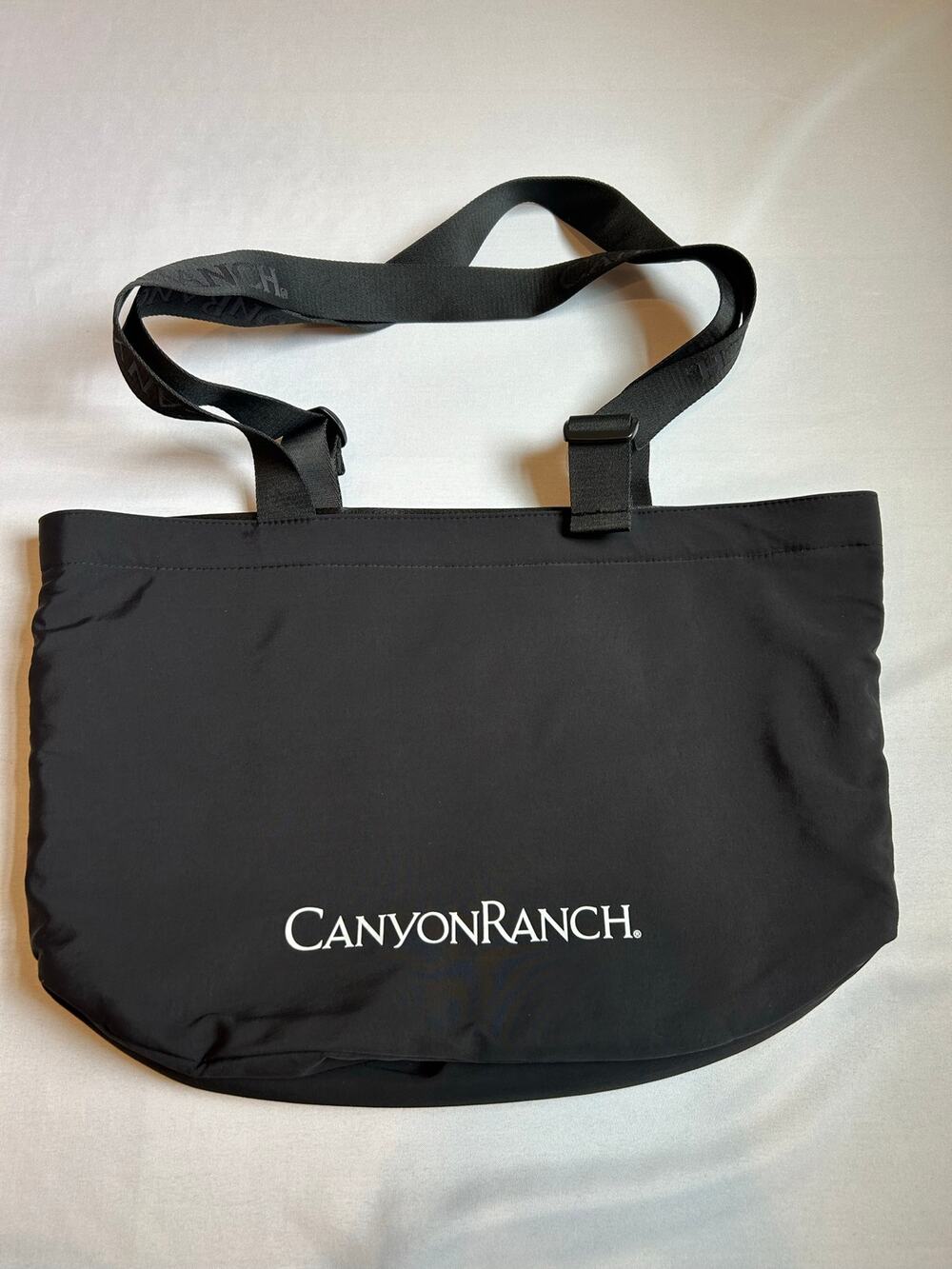Canyon Ranch Zip Top Tote Bag Black Large NWOT